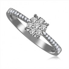 Modern Round Diamond Cluster Vintage Ring