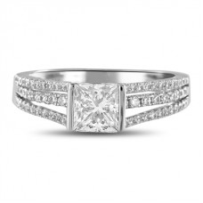 Princess Diamond Vintage Ring
