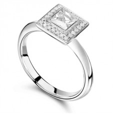 Elegant Princess Diamond Halo Ring Elegant Princess Diamond Halo Ring