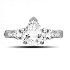 Elegant Pear Diamond Trilogy Ring