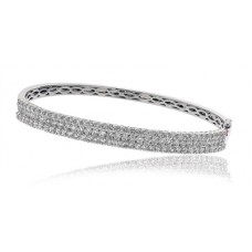 Elegant Round Diamond Set Bangle