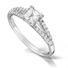 Elegant Princess Diamond Shoulder Set Ring