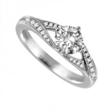 Unique Round Diamond Designer Ring