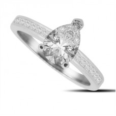 Classic Pear/round Diamond Shoulder Set Ring Classic Pear/round Diamond Shoulder Set Ring