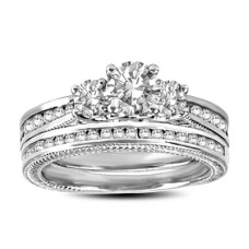 Modern Round Diamond Vintage Ring With Band