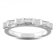 0.45ct Si/f Princess Diamond Etenrity Ring