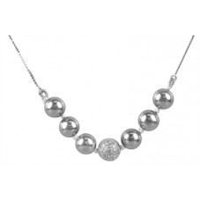 0.47ct I1/hi Pearl/diamond Necklace