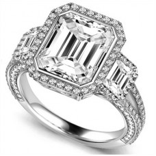 Emerald Diamond Split Shoulder Set Ring