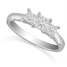 0.25ct I1/f Princess Trilogy Ring 0.25ct I1/f Princess Trilogy Ring
