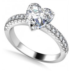 Heart Diamond Shoulder Set Ring
