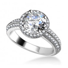 Round Diamond Single Halo Shoulder Set Ring Round Diamond Single Halo Shoulder Set Ring