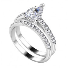 Pear Diamond Shoulder Set Ring With Matching Band Pear Diamond Shoulder Set Ring With Matching Band