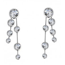 Elegant Round Diamond Drop Earrings