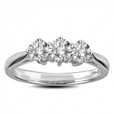 0.75ct Si1/f Round Diamond Trilogy Ring