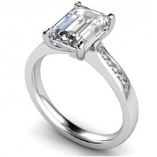 1.20ct Si2/g Emerald Diamond Shoulder Set Ring