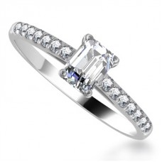 Agi Certified 0.75ct Vvs1/d Emerald Diamond Ring