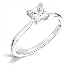 0.70ct Si2/f Princess Diamond Solitaire Ring