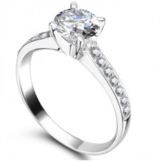 0.70ct Vvs2/e Round Diamond Shoulder Set Ring