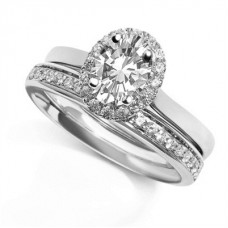0.60ct Vvs2/f Oval Diamond Halo Ring