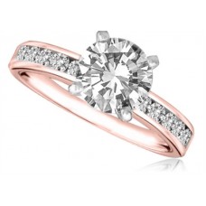 0.75ct Si2/f Round Diamond Shoulder Set Ring