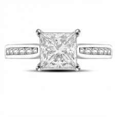 1.00ct Si2/g Princess Diamond Shoulder Set Ring