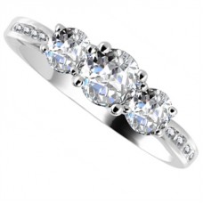 1.40ct Si1/fg Round Diamond Trilogy Ring