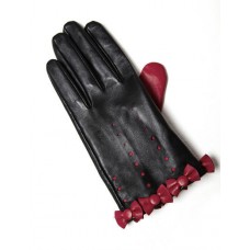 Mini Bow Leather Glove In Black And Red
