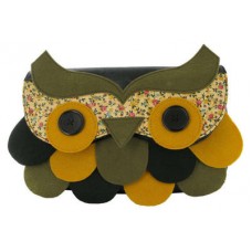 Twit Twoo Clutch Bag In Green