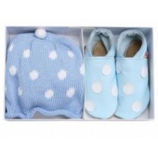 Soft Leather Baby Shoes And Knitted Hat Polka Dot In Blue