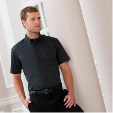 Russell Collection Men's Short Sleeve Classic Twill Shirt