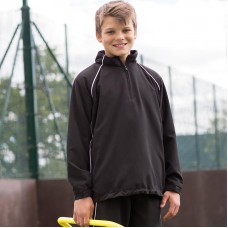 Finden Hales Kid's Team Overtop