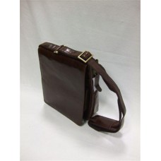 Woodland Leather Men's Large Messenger Style Bag