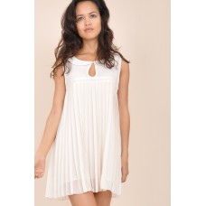 Tfnc Anna Sleeveless Pleat Dress