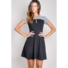 Tfnc Gloria Houndstooth Skater Dress Tfnc Gloria Houndstooth Skater Dress